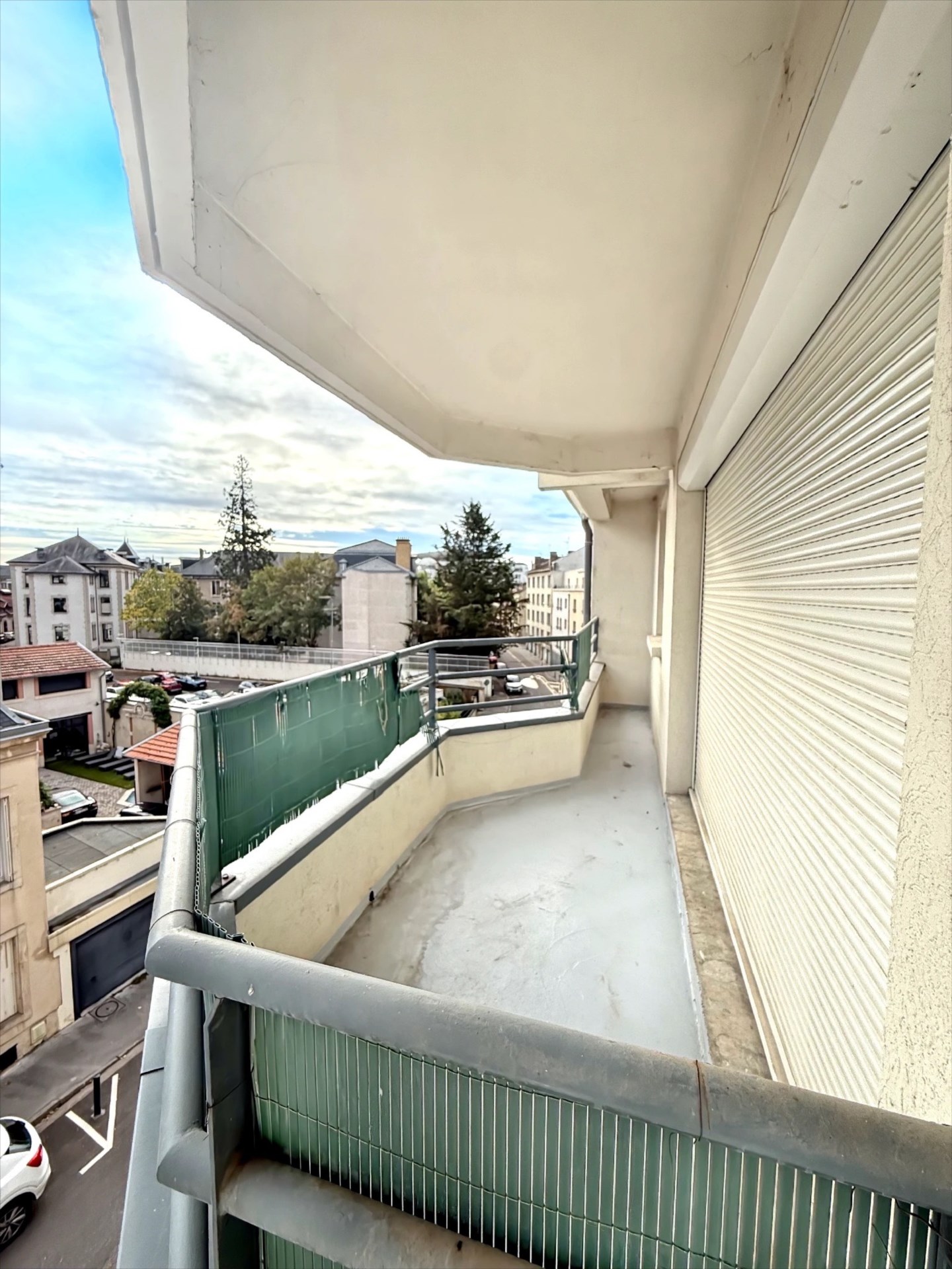 Quartier Jardinier / Parc Charles III, T4 avec balcon et parking privatif