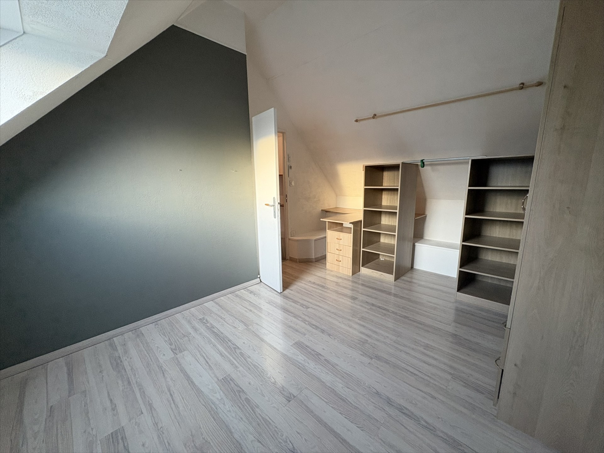 Lumineux duplex avec garage & balcon – COLMAR Centre